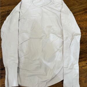 Athleta Momentum Seamless Long Sleeve Top – Women’s Small (Light pink)